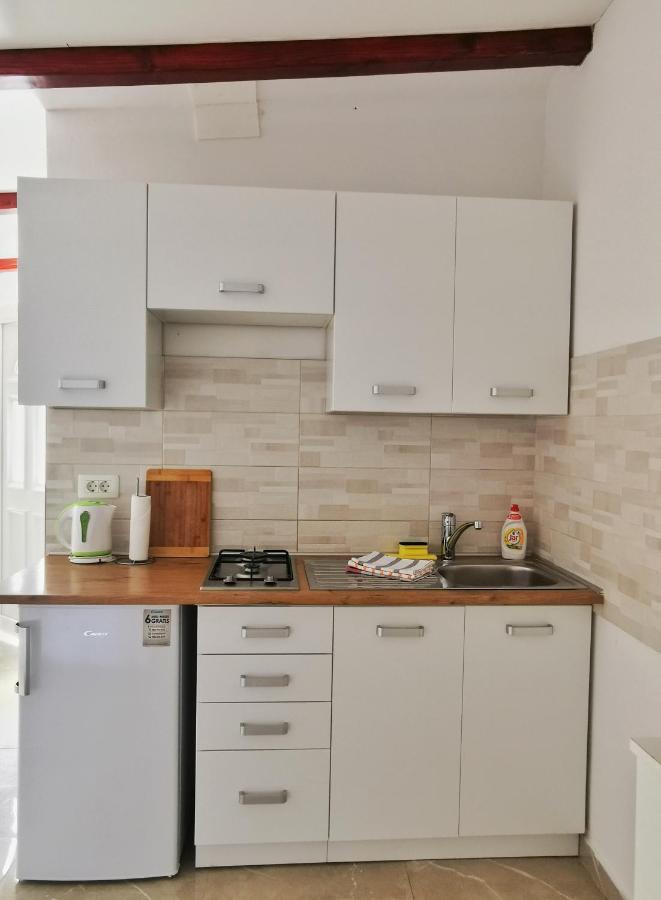 Studio With Character Пула Екстер'єр фото